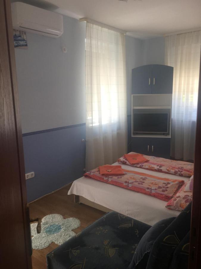4 Lurko Apartman Uj Apartment Hajduszoboszlo Exterior photo