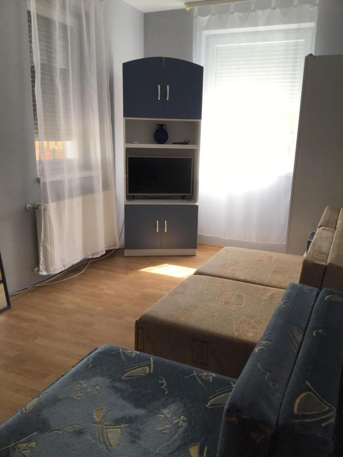 4 Lurko Apartman Uj Apartment Hajduszoboszlo Exterior photo